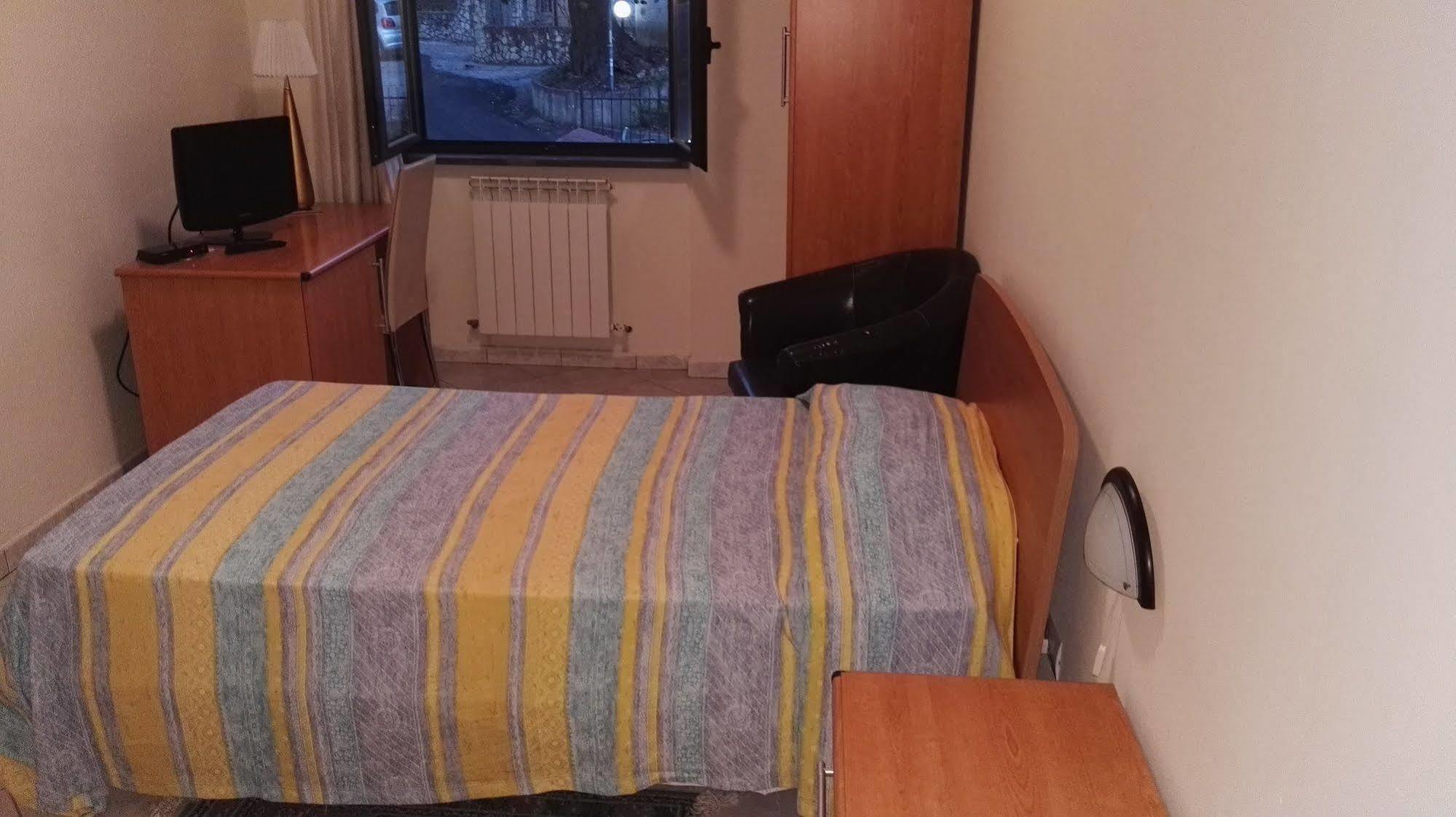Raggio Di Sole Panzió Rende Kültér fotó
